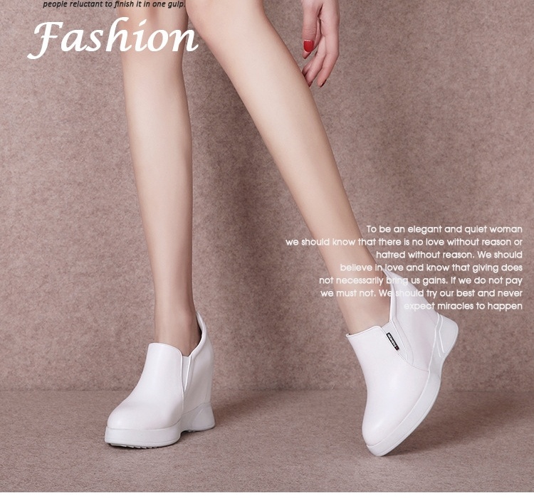 Giày Thể Thao Nữ Đế Xuồng Da Bóng Chiều Cao Đế Khoảng 5cm Màu Đen, Trắng chi tiết 2