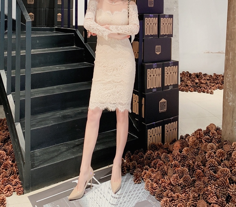 Đầm Ôm Body Nữ Lưới Ren Họa Tiết Hoa Tay Dài Màu Đen, Kem chi tiết 19