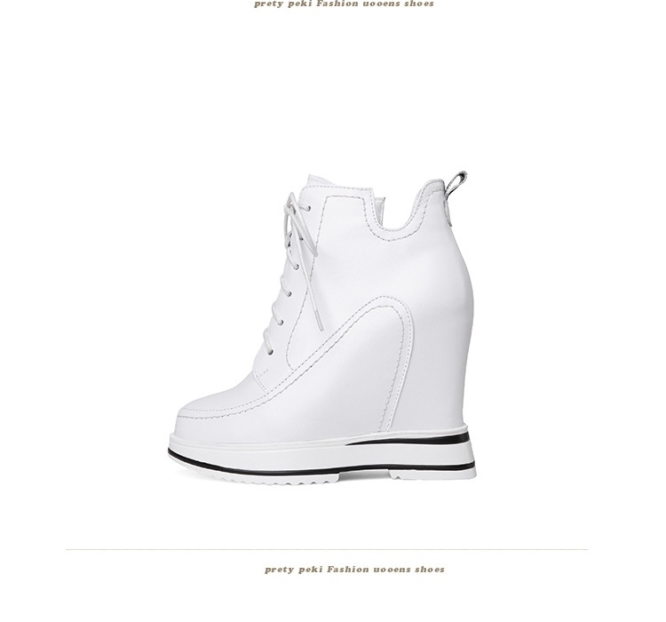 Giày Boot Nữ Cổ Lửng Da Bóng Đế Xuồng Chiều Cao Khoảng 10cm Màu Đen, Trắng chi tiết 15