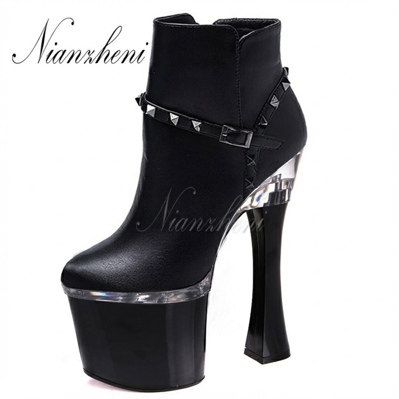 Boot Cổ Ngắn Nữ Da Bóng Chiều Cao Đế 15cm, Gót Nhọn 13cm Màu Đen