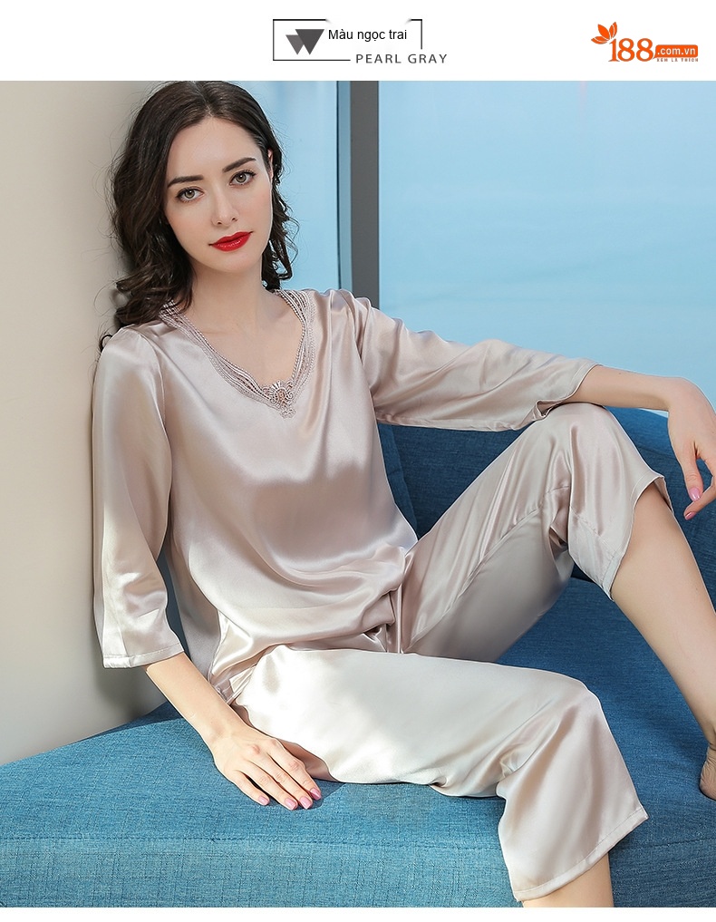 Bộ Đồ Ngủ Lụa Nữ Tay Dài Mỏng Mát Thiết Kế Tối Giản Màu Hồng chi tiết 9
