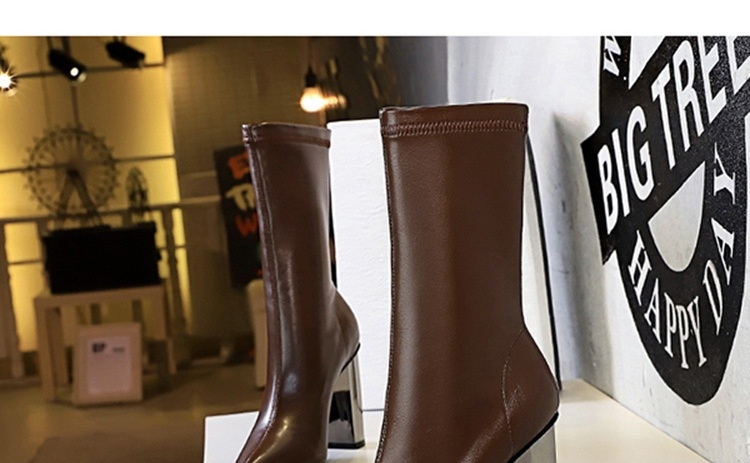 Boot Nữ Da Bóng Gót Vuông Kim Loại Mũi Nhọn Chiều Cao Đế Khoảng 8cm Màu Đen, Nâu chi tiết 9