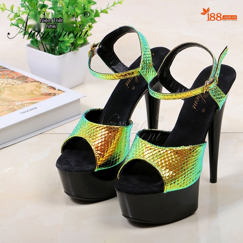 Giày Sandal Cao Gót Nữ Hở Ngón Quai Họa Tiết Gót Cao 15cm Màu Vàng Gold chi tiết 23