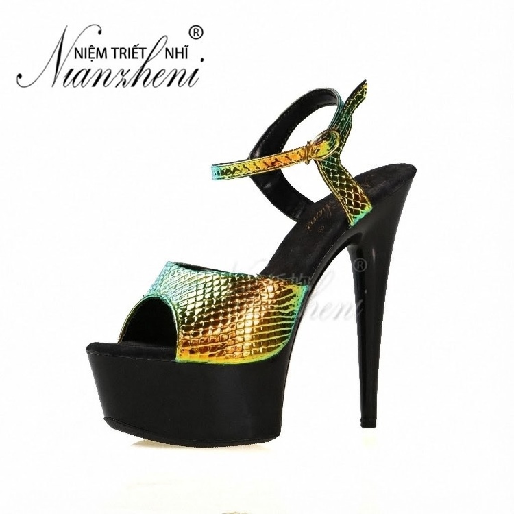 Giày Sandal Cao Gót Nữ Hở Ngón Quai Họa Tiết Gót Cao 15cm Màu Vàng Gold chi tiết 24