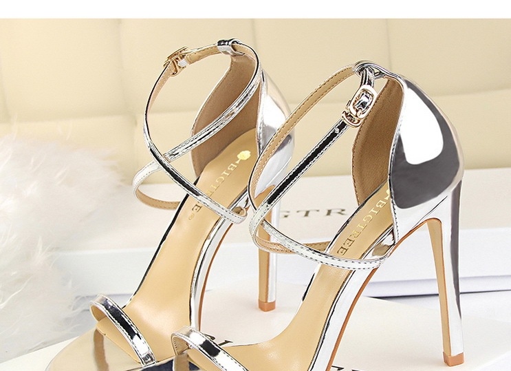 Giày Sandal Cao Gót Nữ Quai Chéo Da Bóng Gót Cao 10cm - 12cm Màu Đen, Vàng Đồng, Bạc, Xám... chi tiết 14