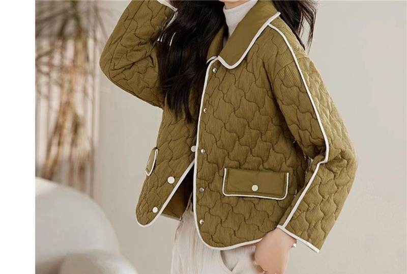 Áo Khoác Bông Trám Viền Nữ Dáng Ngắn Nhẹ Cổ Bẻ Màu Xanh Olive, Trắng, Đen chi tiết 24
