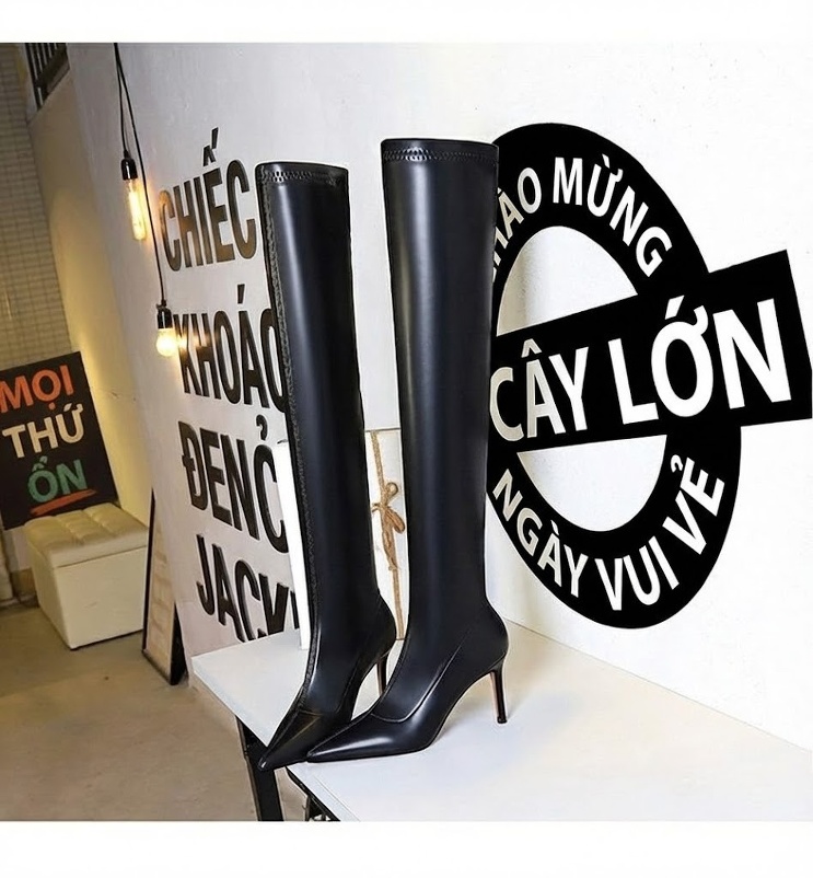 Boot Nữ Da Bóng Ôm Chân Chiều Cao Đế Khoảng 8cm Màu Đen chi tiết 12