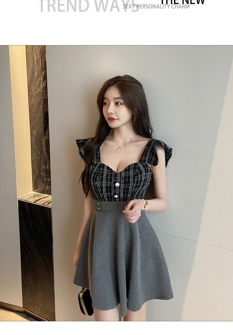 Đầm Ngắn Nữ Cổ Chữ V Xẻ Sâu Thiết Kế Phối Màu dáng chữ A Màu Xám, Trắng chi tiết 2
