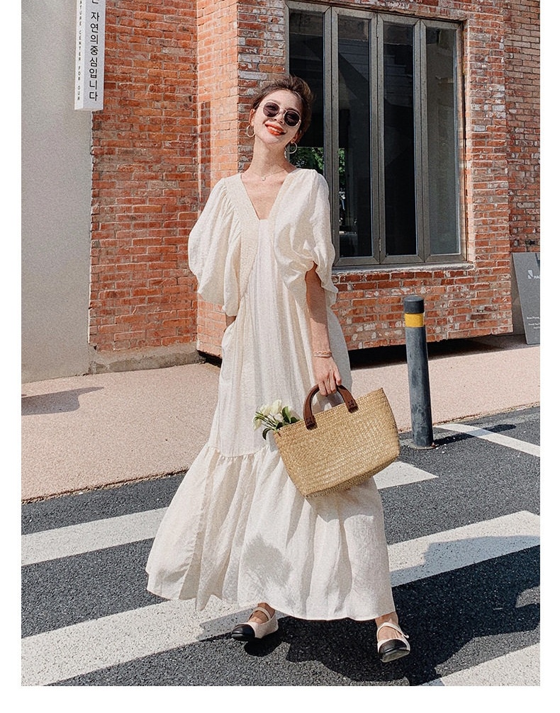 Váy Dài Nữ Tay Phồng Cổ chữ V Khoét Sâu Dáng Xòe Thắt Eo Phong Cách Pháp Màu Trắng Kem chi tiết 8