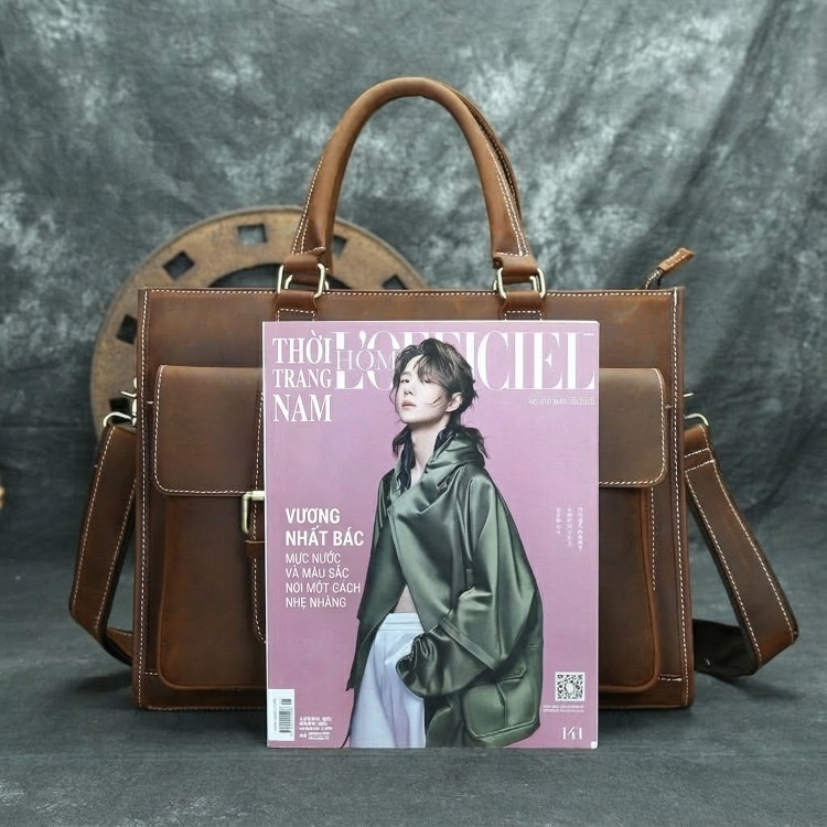 Túi Xách Tay Nam Da Bò Vintage Khổ Ngang Đeo Vai Chéo Phong Cách Anh Màu Nâu, Đen chi tiết 29
