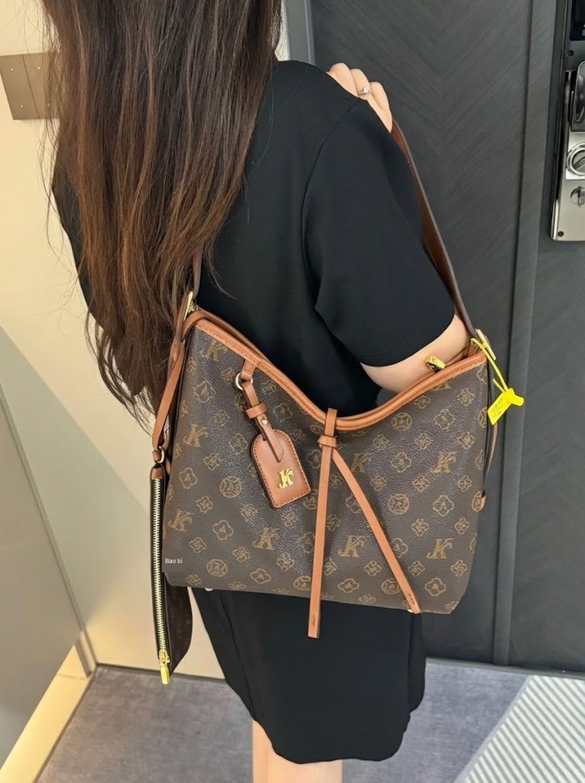 Túi Tote Nữ Đeo Vai, Túi Đeo Chéo Thiết Kế Sang Trọng, Cao Cấp Màu Nâu chi tiết 10