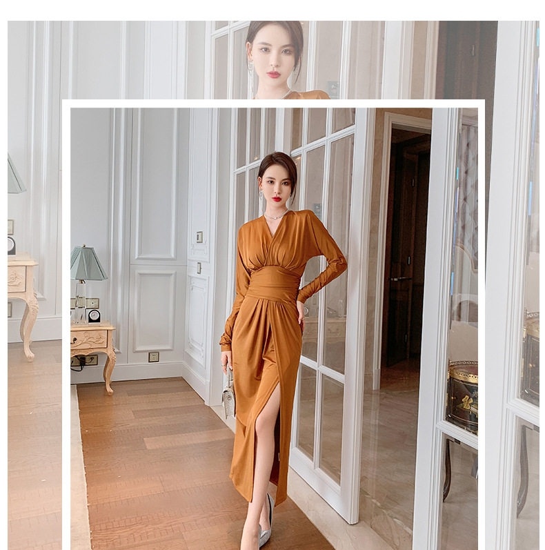 Váy Dài Tay Dài Cổ chữ V Chữ A Xẻ Tà Cao Eo Phong Cách Retro Quyến Rũ Màu Đỏ, Nâu, Xanh Lá chi tiết 1
