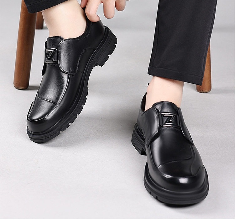 Giày Tây Buộc Dây Nam Da Bò Chiều Cao Đế Khoảng 3cm Màu Đen chi tiết 5