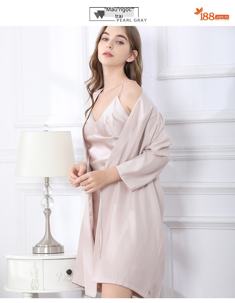 Bộ Đồ Ngủ Lụa Tơ Tằm Hai Dây Nữ Gồm Áo Choàng Và Váy Ngủ Dáng Rộng Gợi Cảm Màu Đỏ, Tím, Xanh, Be chi tiết 21