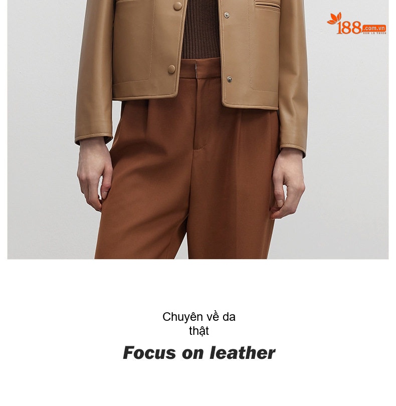 Áo Khoác Da Cừu Nữ Dáng Ngắn Cổ Bẻ Thanh Lịch Màu Nâu chi tiết 2