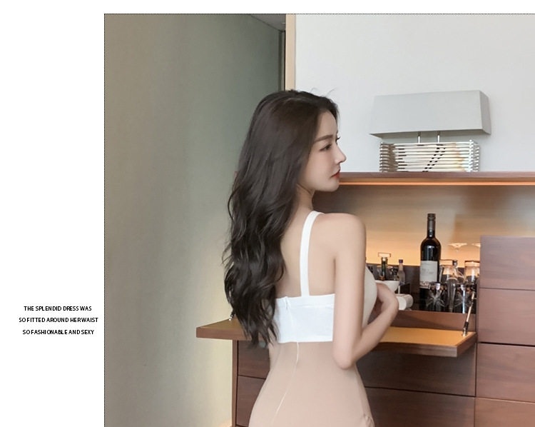 Váy Ôm Body Hở Vai Thiết Kế Bất Đối Xứng Xẻ Tà Gợi Cảm Màu Trắng, Nâu, Đen chi tiết 8