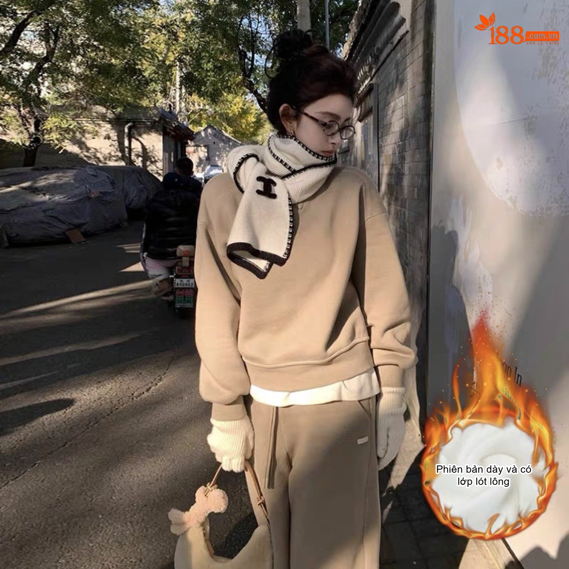 Bộ Đồ Thể Thao Nữ Dáng Rộng Áo Hoodie Quần Dài Lót Lông Màu Be, Đỏ
