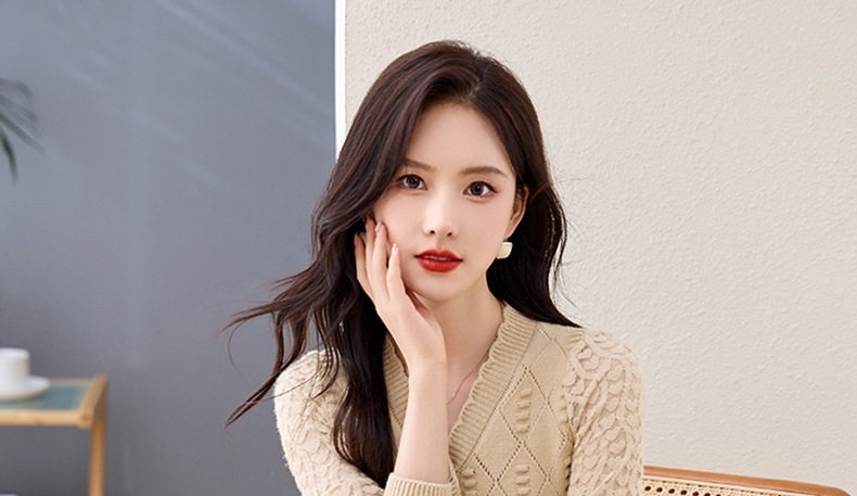 Váy Dệt Kim Nữ Cổ chữ V Đính Cúc Ngọc Trai Phối Ren Phong Cách Quý Cô Màu Be, Đen, Hồng chi tiết 1