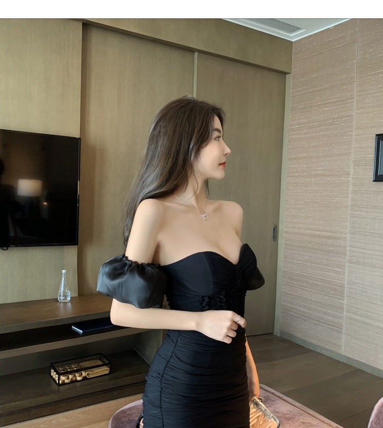 Váy Ôm Body Hở Vai Cổ Chữ U Tay Bồng Xẻ Lưng Dáng Ngắn Màu Đen chi tiết 9