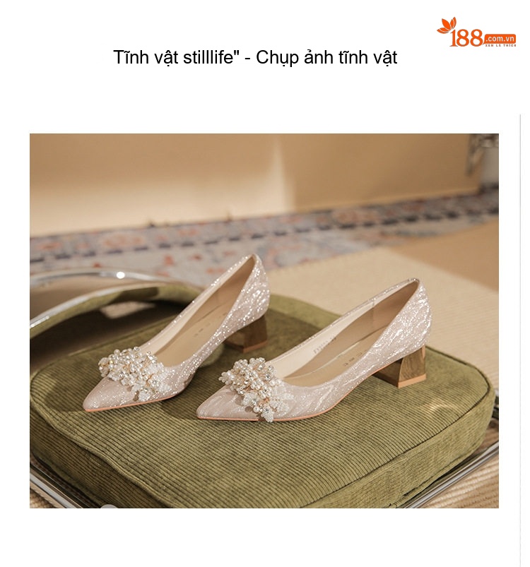 Giày Cao Gót Nữ Mũi Nhọn Đính Đá Chiều Cao Đế Khoảng 5cm Màu Trắng chi tiết 23