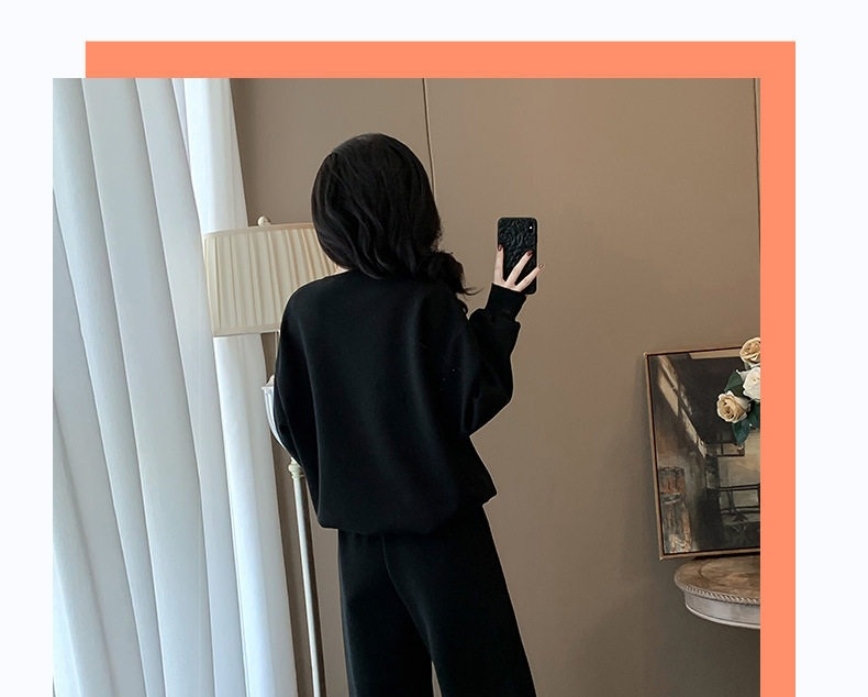 Bộ Đồ Nữ Áo Hoodie và Quần Dài Dáng Rộng Lót Lông Dày Dặn Phong Cách Hàn Quốc Màu Đen chi tiết 13