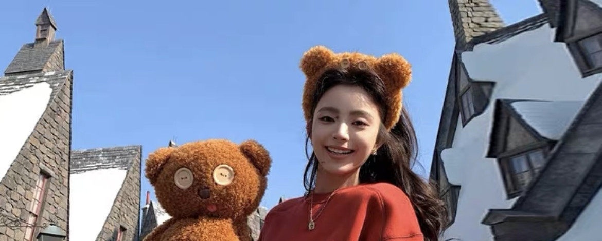 Bộ Đồ Thể Thao Nữ Dáng Rộng Áo Hoodie Quần Dài Lót Lông Màu Be, Đỏ