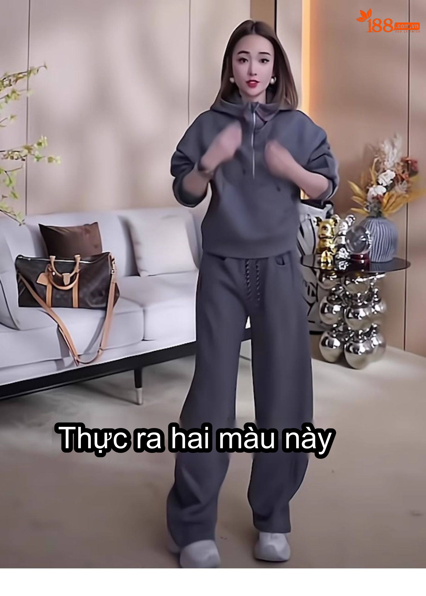 Bộ đồ thể thao nữ dáng rộng áo hoodie quần ống rộng lót lông ấm chi tiết 3