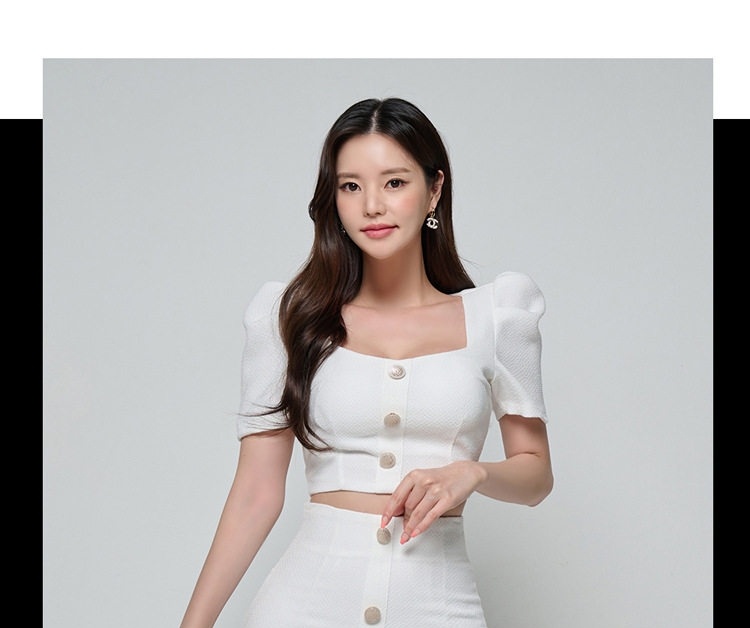 Set Áo Croptop Tay Bồng Và Chân Váy Đuôi Cá Dáng Ôm Màu Trắng, Xanh chi tiết 24