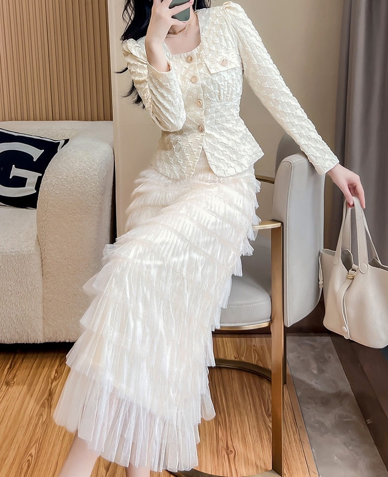 Set Áo Blazer và Chân Váy Xếp Tầng Nữ Tính Dự Tiệc Màu Xanh, Trắng chi tiết 9