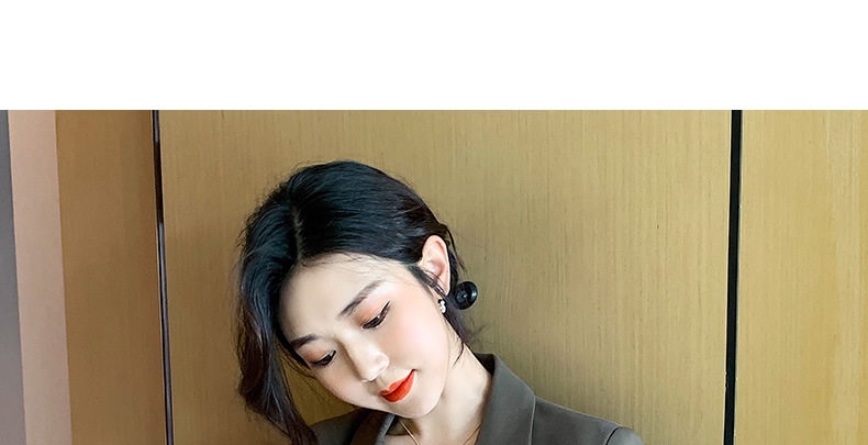 Áo Khoác Blazer Nữ Thêu Mickey Kiểu Hàn Quốc Màu Nâu chi tiết 21