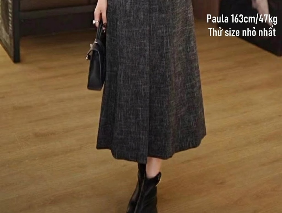 Váy Yếm Nữ Dáng Dài Xòe Thu Đông Kèm Áo Khoác Cardigan Màu Xám chi tiết 2