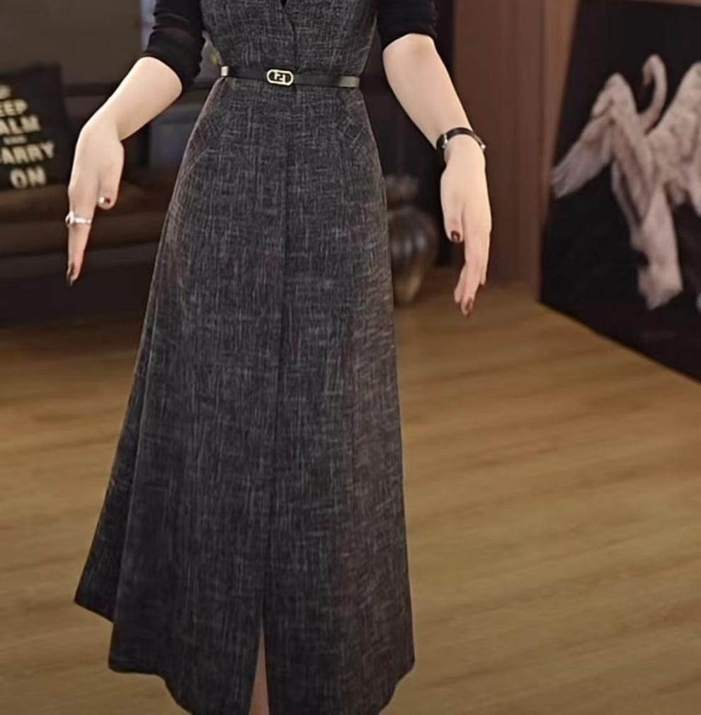 Váy Yếm Nữ Dáng Dài Xòe Thu Đông Kèm Áo Khoác Cardigan Màu Xám chi tiết 11