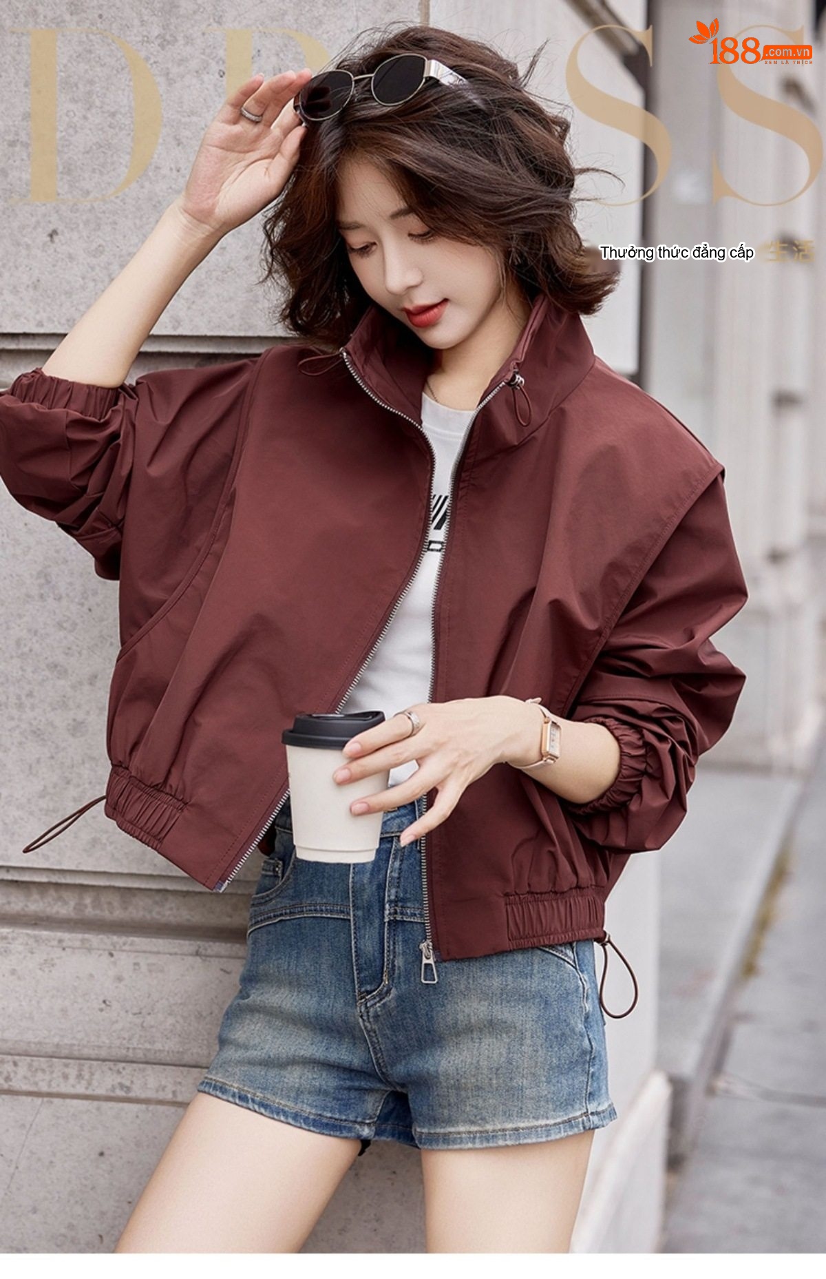 Áo Khoác Bomber Nữ Dáng Ngắn Cổ Trụ Màu Đỏ, Đen, Kem chi tiết 2