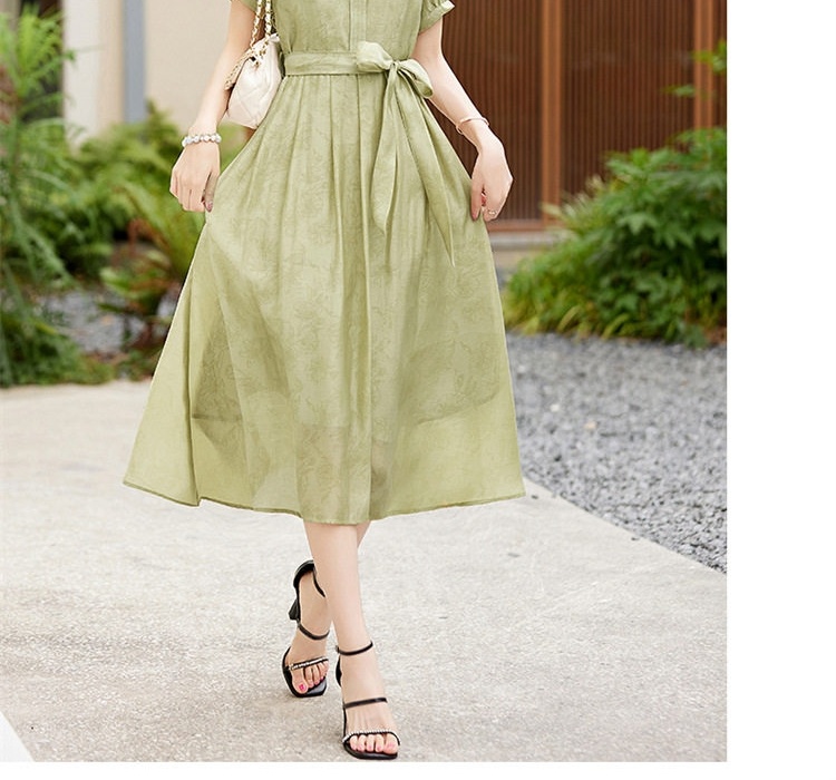 Váy liền thân Nữ Dáng Dài Cổ Điển Thắt Eo Tay Ngắn Họa Tiết Màu Xanh, Nâu chi tiết 18