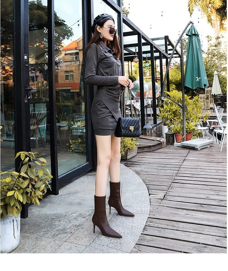Boot Nữ Cổ Lửng Da Bóng Gót Nhọn Chiều Cao Đế Khoảng 7cm Màu Đen, Nâu, Kem chi tiết 16