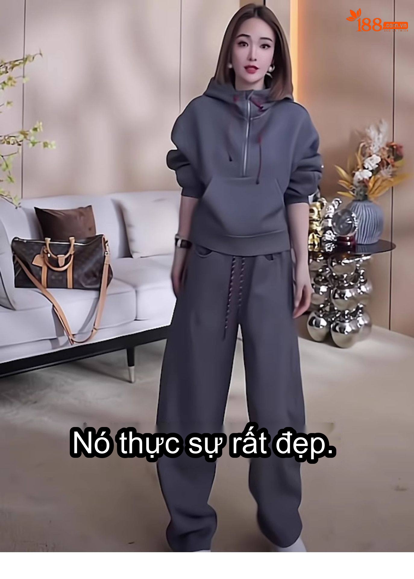 Bộ đồ thể thao nữ dáng rộng áo hoodie quần ống rộng lót lông ấm chi tiết 4