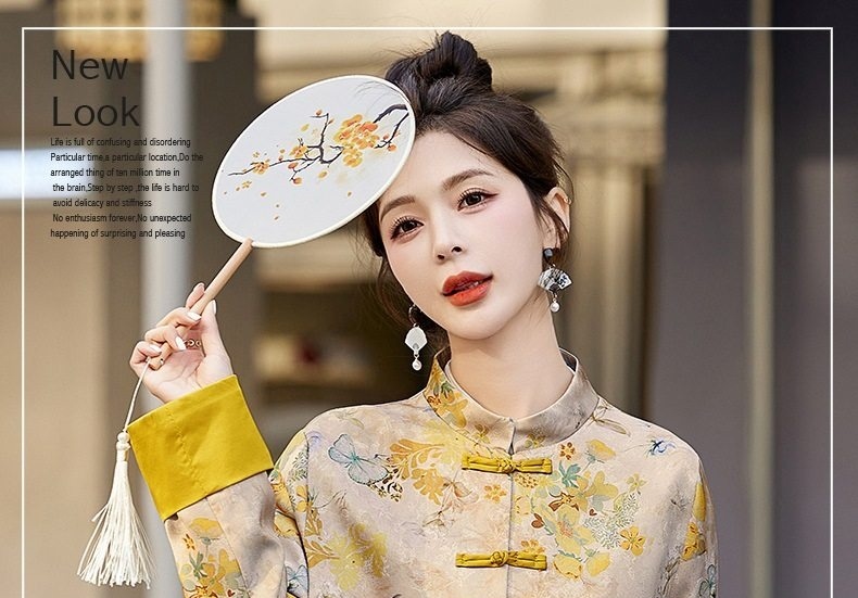 Áo Khoác Nữ Phong Cách Trung Hoa Thêu Hoa Văn Họa Tiết Tay Lỡ Cổ Tàu Màu Be chi tiết 1