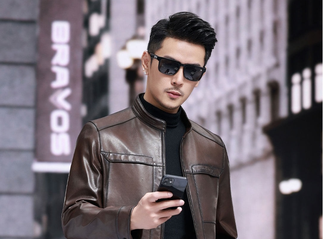 Áo Khoác Da Cừu Nam Dáng Ngắn Cổ Trụ Màu Nâu chi tiết 9