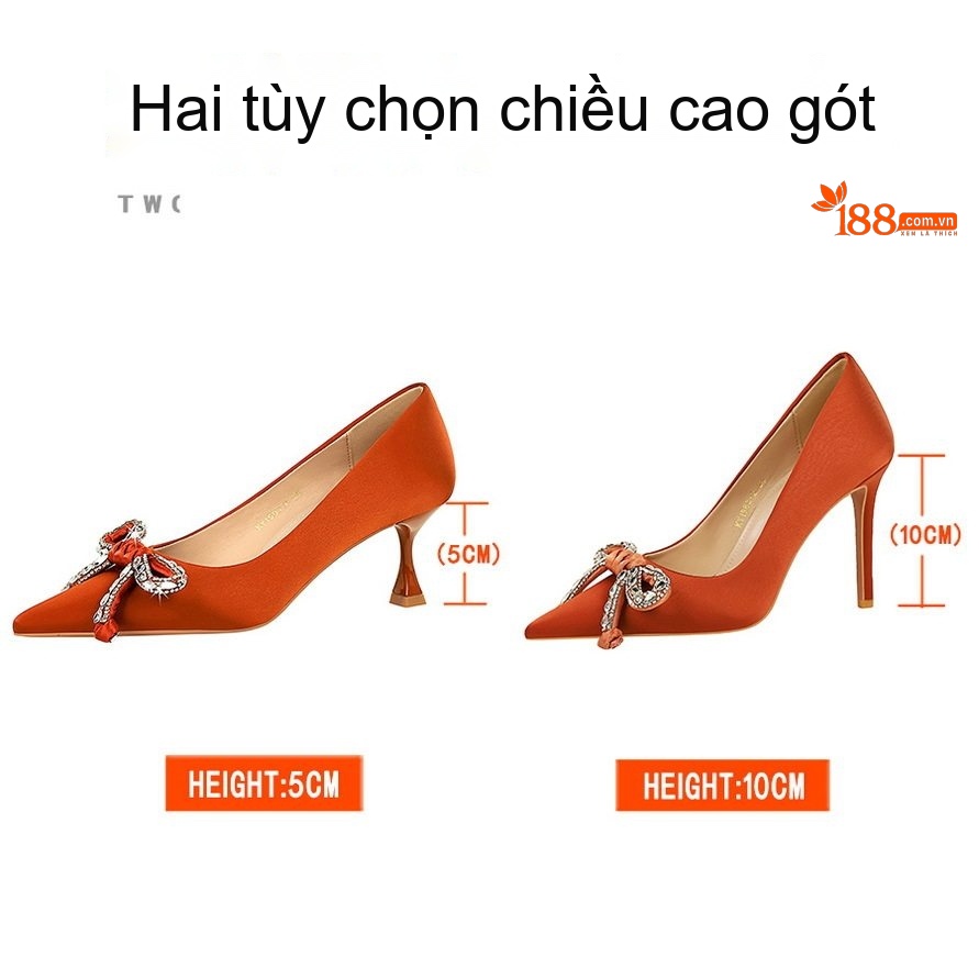 Giày Búp Bê Nữ Mũi Nhọn Gót Ly Đính Nơ Đá Chiều Cao Đế 5cm Chất Liệu Lụa Satin Màu Cam, Đen, Kem