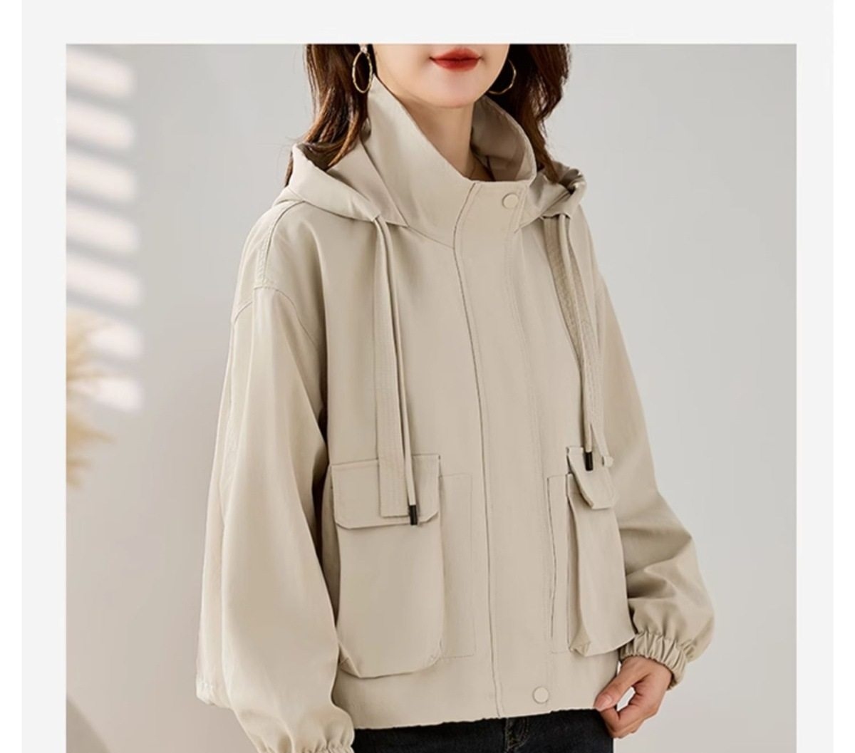 Áo Khoác Gió Nữ Form Ngắn Thiết Kế Túi Hộp Phong Cách Casual Màu Đỏ Gạch, Đen, Kem chi tiết 11