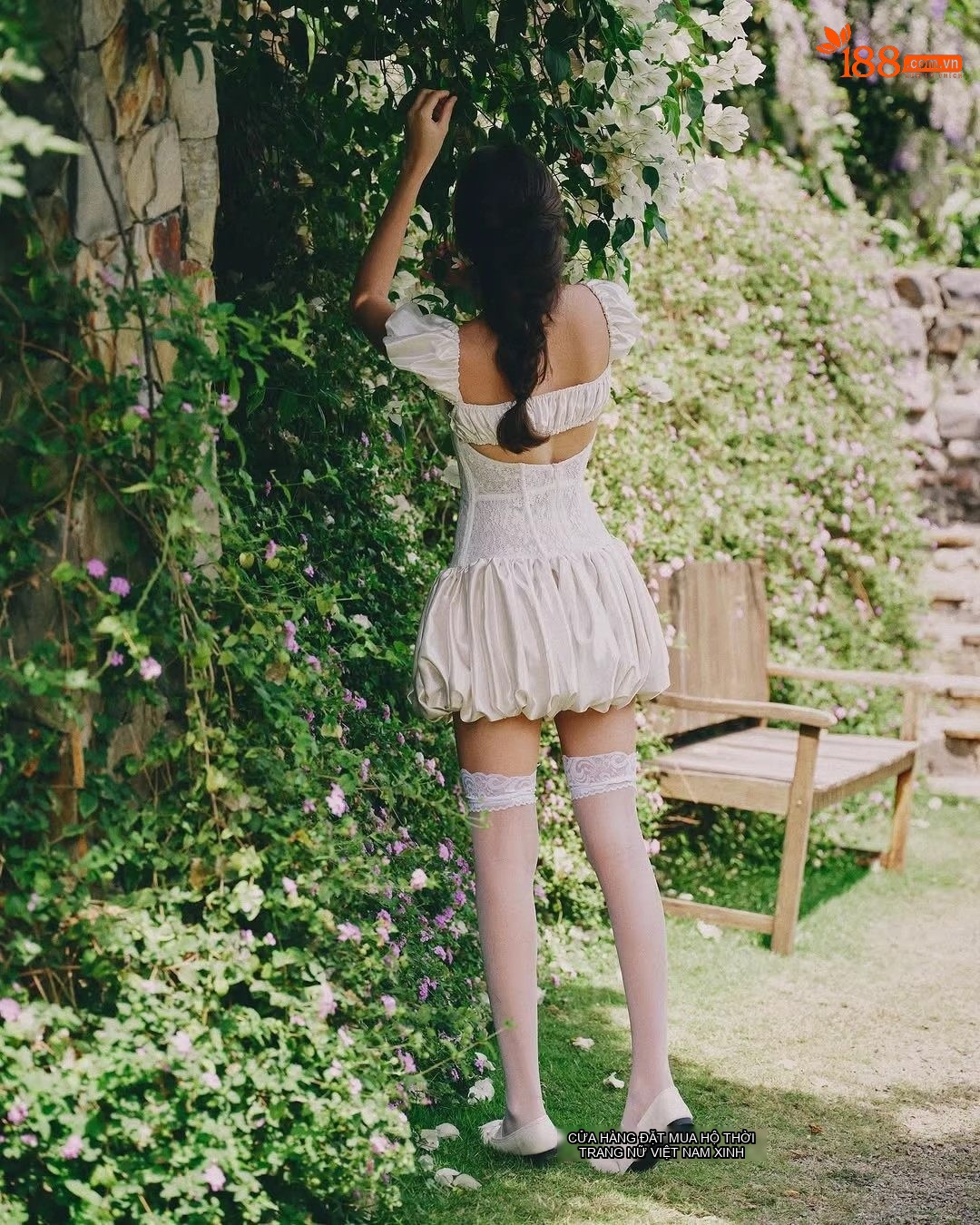 Set Áo Corset Ren Gân Cá và Chân Váy Bồng Nữ Phong Cách Pháp Màu Trắng Kem chi tiết 4