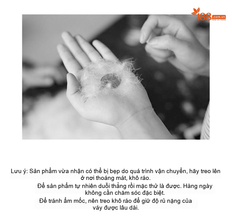 Áo Khoác Da Dài Nữ Da Bò Có Mũ Trùm Đầu Lót Lông Vũ Màu Đen chi tiết 7