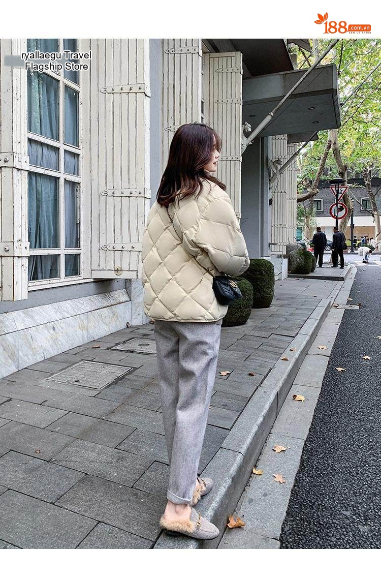 Áo Khoác Phao Nữ Cotton Trám Ô Thiết Kế Nhẹ Ngắn Tay Dáng Bomber Màu Be, Đen chi tiết 4