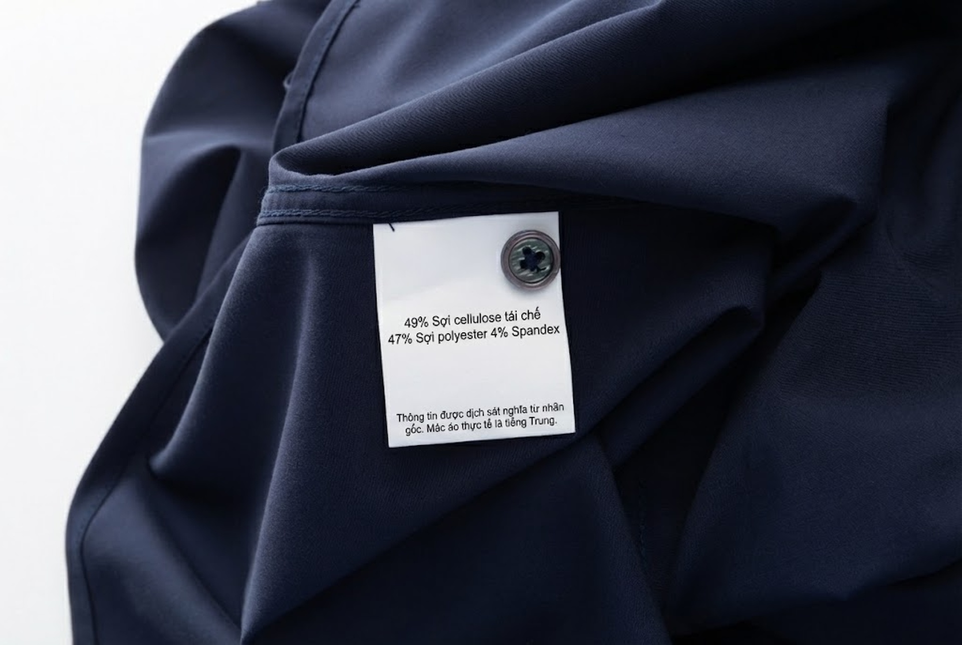 Áo Sơ Mi Nam Tay Ngắn Thêu Họa Tiết Slim Fit Không Nhăn Màu Đen, Trắng, Xanh Navy chi tiết 13