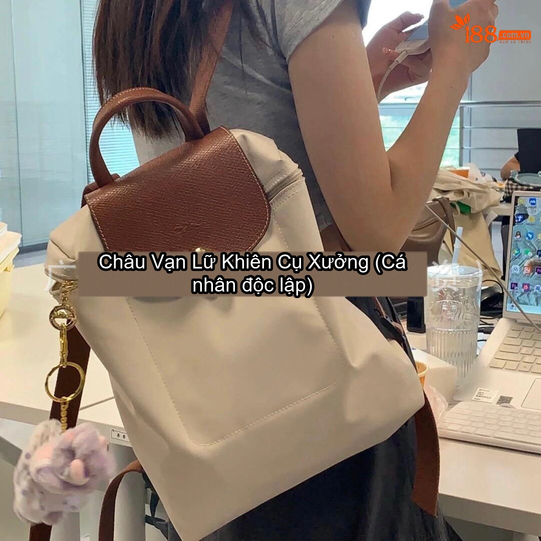Balo Da Bóng Nữ Thời Trang Công Sở Họa Tiết Ô Vuông Dung Tích Lớn Màu Đen chi tiết 20