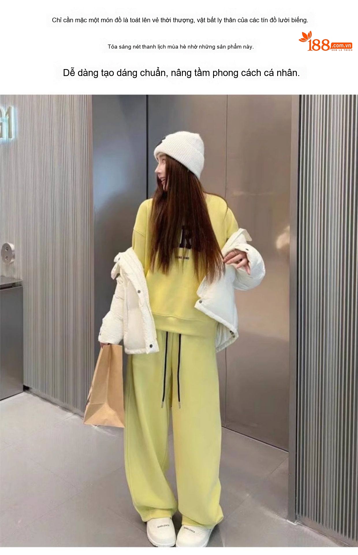 Bộ Đồ Nữ Áo Hoodie Cổ Tròn Quần Dài Dáng Rộng Lót Lông Phong Cách Thể Thao chi tiết 2