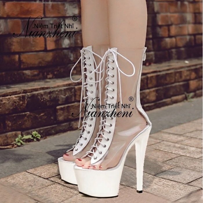 Boot Cổ Thấp Nữ Gót Nhọn Đế Xuồng Trong Suốt Chiều Cao Đế Khoảng 15cm Màu Trắng