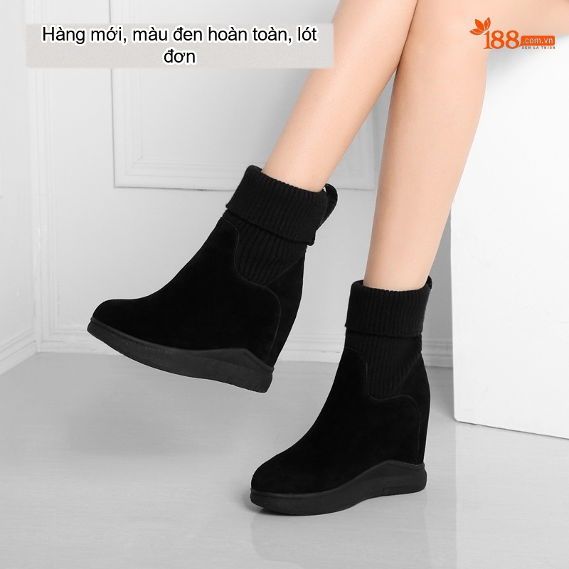 Boot Nữ Cổ Lông Dệt Kim Da Mờ Tăng Chiều Cao Đế Khoảng 10cm Màu Đen, Đỏ