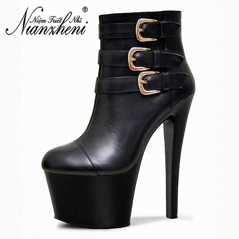 Boot Nữ Da Nhân Tạo Khóa Cài Chiều Cao Đế Khoảng 17cm Màu Đen
