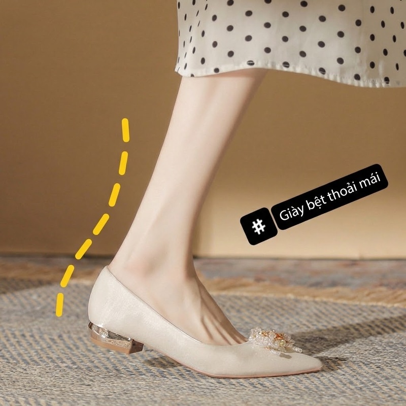 Giày Búp Bê Cô Dâu Mũi Nhọn Chiều Cao Đế Khoảng 3cm Màu Đỏ, Trắng